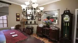CHARACTERFUL HOUSE WITH WORK FROM HOME POSSIBILITY