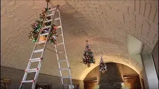 Decorating for Holiday Belles 2018