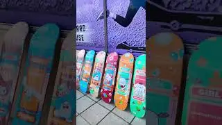 Support you local skateshop world wide. They are de scene of skateboarding wolrd wide #love