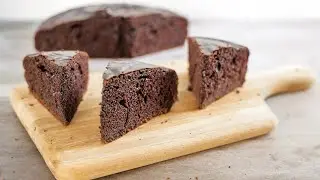 Super moist and fluffy sponge cake | Red wine chocolate cake