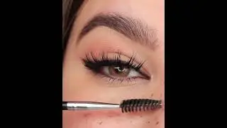 Easy Faux Freckles tutorial I SHEGLAM Freck please Freckle tint