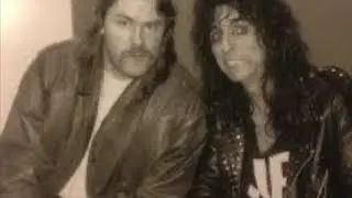 Alice Cooper says that he would blow &ldquo;clone bands&rdquo; like M&ouml;tley Cr&uuml;e off the stage