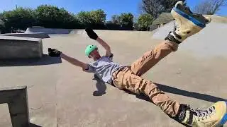 Truespin top acid - inline skating at Rayleigh skatepark