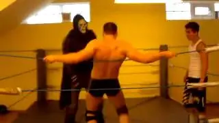 Bloody Ghost vs D-Animal, UKWA Still Alive 2010