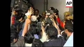 INDIA: 1 BRITAIN & 5 LATVIANS CONVICTED OF ARMS SMUGGLING