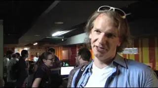 Hacker artist takes over internet cafe for speed show
