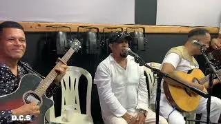 Santos Duran de Los Hermanos Duran. El Anillo. En Dúo Carela Studio