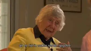 Shirley Williams en Lucette Verboven, Nederlands ondertiteld.