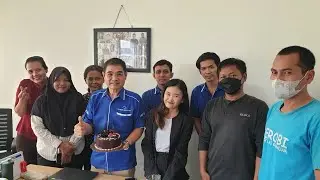 Power Press Machine  Team Work