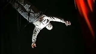 Walkers Squares advert featuring Gary Lineker, circa 2001