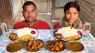 Asmr Eating 🔥🔥 Haser Dimer Jhol, Masur Dal 🔥🍜 Dimer Omelet, Alur Chips Bhaja 🍟🥙 With Rice 🥗 🍚 