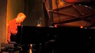 Mois&eacute;s P. S&aacute;nchez - The Fool On The Hill