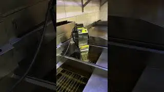 VITO Frying Oil Filtration System #filtration #kitchen #chef #fryer #fryingoil #dubai #fyp #short