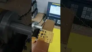 Mini desktop CNC lathe testing and precision adjustment