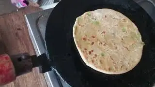 Chimi Paratha | Matar Paratha Recipe in Hindi | Mummy Ki Duniya 