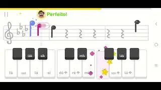Cãoversa tocando The More We Get Together no Duolingo 