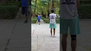 ELITE SHUTTLECOCK TECHNIQUE ⚡ learned by 90s kids #shorts  #shuttlecock #shortvideo #hackysack