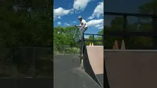 Bar off a 6ft drop by @2x_batman_x6 on Instagram