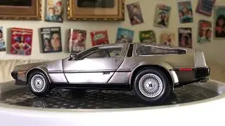 1981 DeLorean from the movie Back to the Future ￼￼(Classic AutoArt Collection) Diecast 1:18