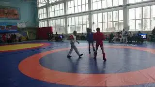 Булай Алексей,Чемпионат Украины по боевому самбо 2-бой победа удушающим.тренер Аракелов.Г.Д