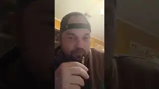 Reviewing a new dab battery from Yocan WULF Battery. 510 thread carts.10 dollars even no taxes too.!
