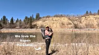 A sunny walk along the Red Deer River