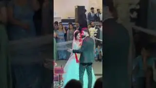 Cake time at the wedding