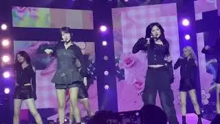 IVE 1st World Tour Gaeul and  Rei Singing Wannabe #ive #gaeul #kpop #concert #music