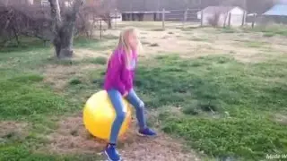 Waliki Hopper Ball Fun
