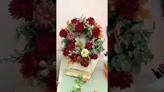 How to Make a Modern Fall Wreath | DIY fall wreath tutorial #fallwreath #wreathtutorial