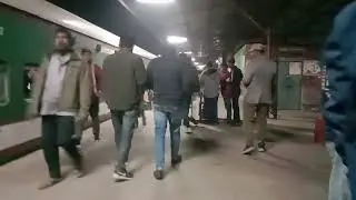 হ্যালো গাইজ আমরা আছি  পার্বতীপুর স্টেশন আপনাদের দেখানোর চেষ্টা করছি 