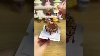 Mini Chocolate Cake #minicakes #mini #miniaturecrafts #tinyworld #cakes