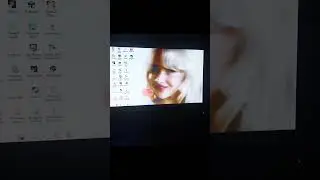 Avarage boys wallpaper. Sabrina Carpenter kissing wallpaper💋