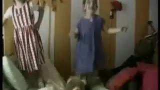 Grumly - Jumping Girls (1999, France)