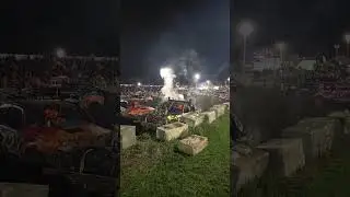 LB Full Size и LB Trucks Demolition Derby - Coldwater Ontario Live!!!
