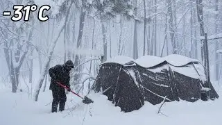 Camping & Survival in &ndash;31&deg;C Snowfall | Extreme Winter Camping Challenge 