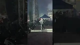 Still one of my favourite songs to perform #musician #liveperformance #concert #ovo #rnbvibes