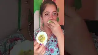 Yummy passion fruit #shorts #asmreating #food #video #fruit #passion