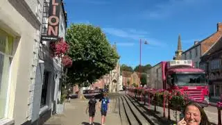 🇬🇧 UK Town Deventry Walking Tour, High Steet,Historical Town, Kids Playing 4K HDR