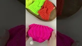 Hand-knitted merino wool headband for girls & women in neon pink by RAHEcraft