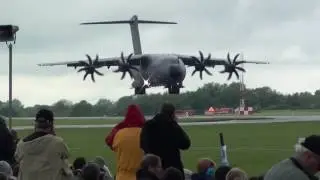 A-400M - Tactical Landing - Action