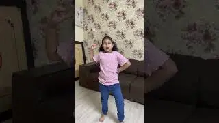 Mixed songs performed by little princess