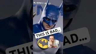 Hot Toys Batman Blue Grey suit is not bad&hellip; IT&rsquo;S TERRIBLE 🤣🤣🤣 #hottoys #batman89 #theflash
