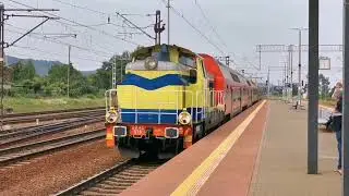 SM42 329 / SU42 518 working on the Hel line. Sun. 20th August 2023