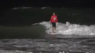 De volta ao surf noturno