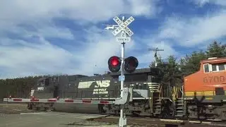 NS 9853 West HNSINTW Filmed At Trenton Township WI Awesome Horn! (2-21-2017)