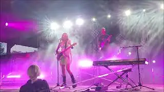 Holly Humberstone - Thursday @ Barn On The Farm, Gloucester 02/07/23