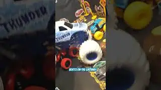 Blue Thunder FEEL THE ENERGY 💥 | Monster Jam Mayhem with Mini Trucks!