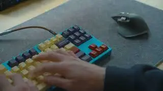 TGR Jane V2 Cherry MX Browns Carbon Fiber Plate Typing Sounds