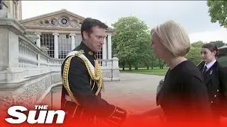 Prime Minister Liz Truss arrives at Buckingham Palace to meet King Charles